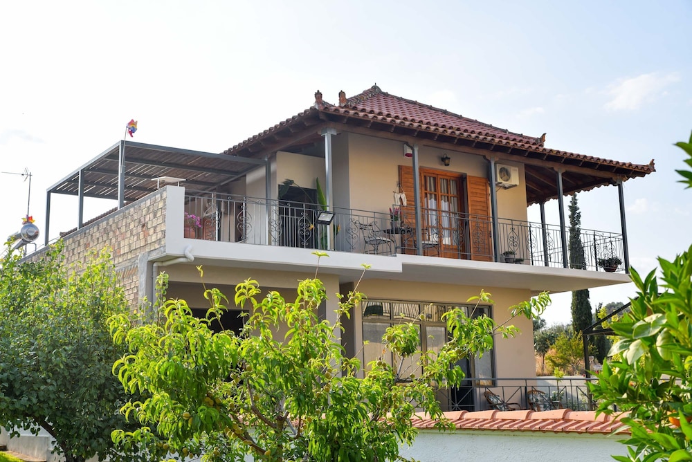 Valira Garden Retreat Near Ancient Messene