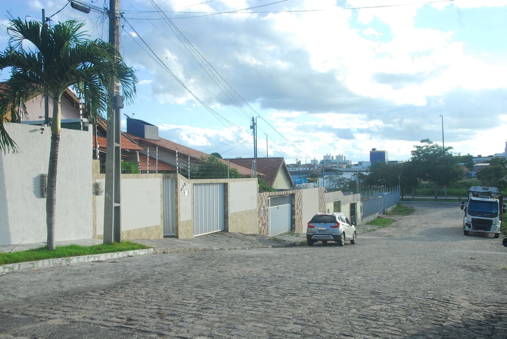 Casa com Wi-fi e Churrasq em Campina Grande PB