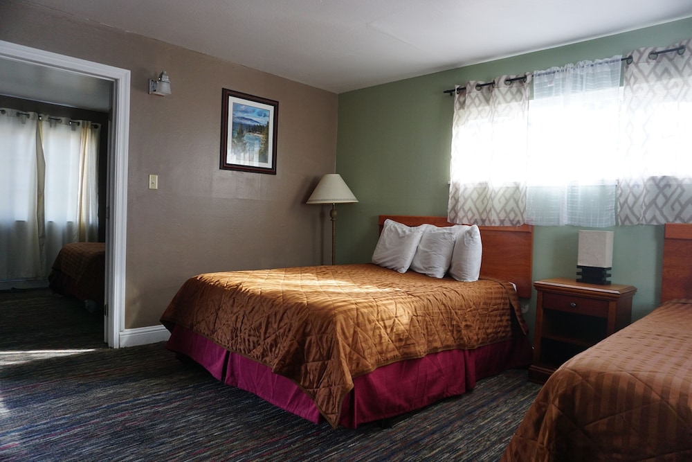 Lake Tahoe Vacations - AA Lake Tahoe Inn - Property Image 29