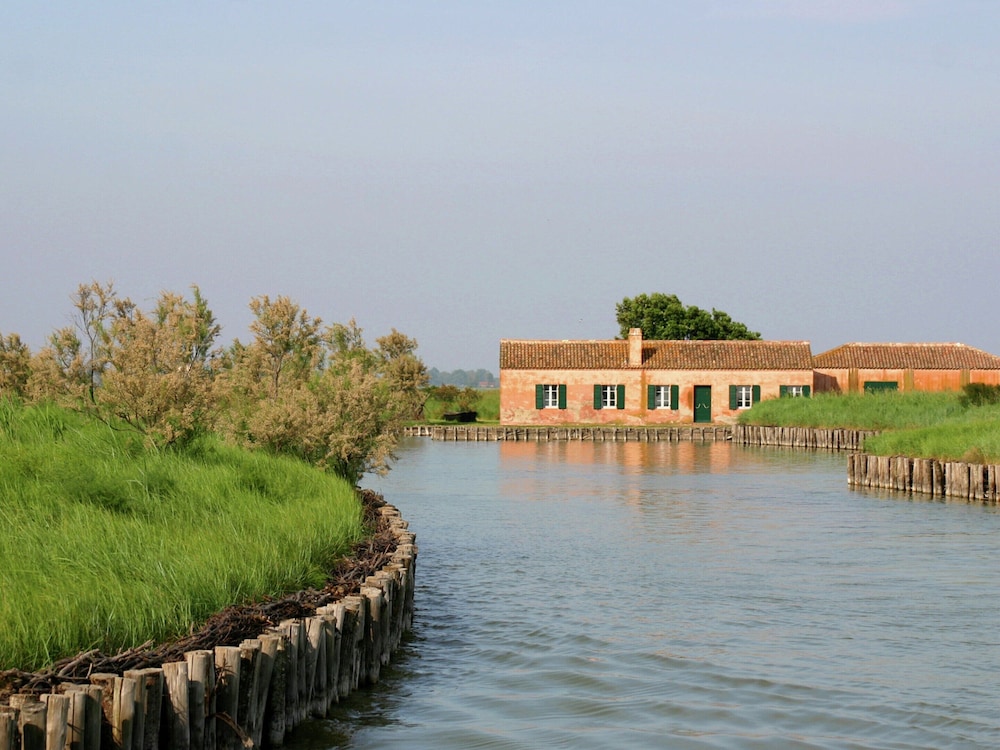 Mobile Home in Po Delta Park With Beach Access view 3