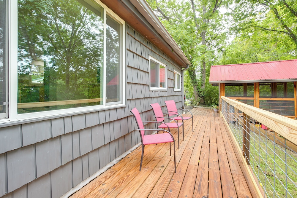 1 Mi to Burr Oak Lake: Home w/ Deck & Patio!