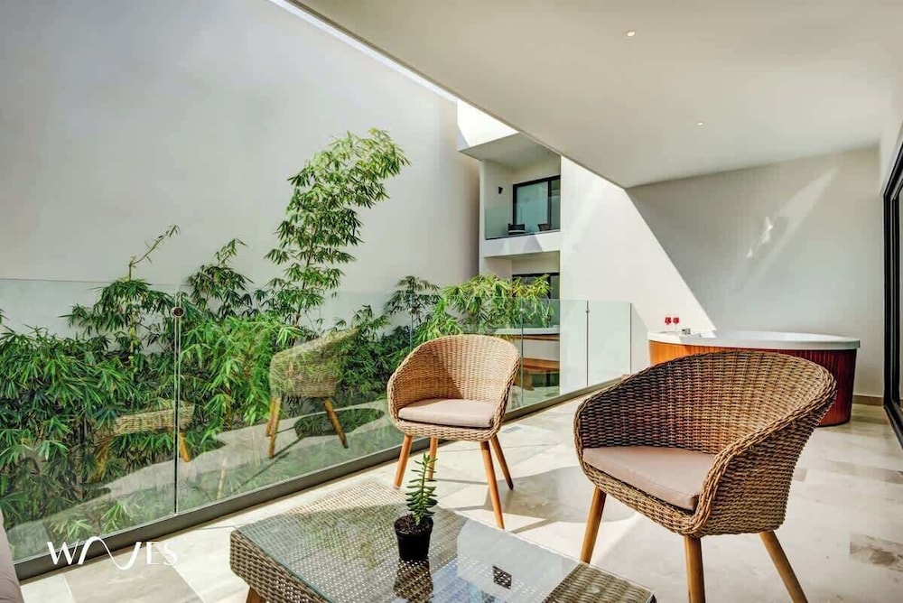 1br. Apartment W/private Jacuzzi