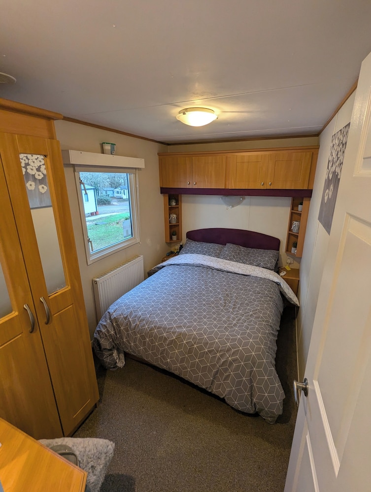 Free Ferry on 7 Days Bookings Jul/aug
