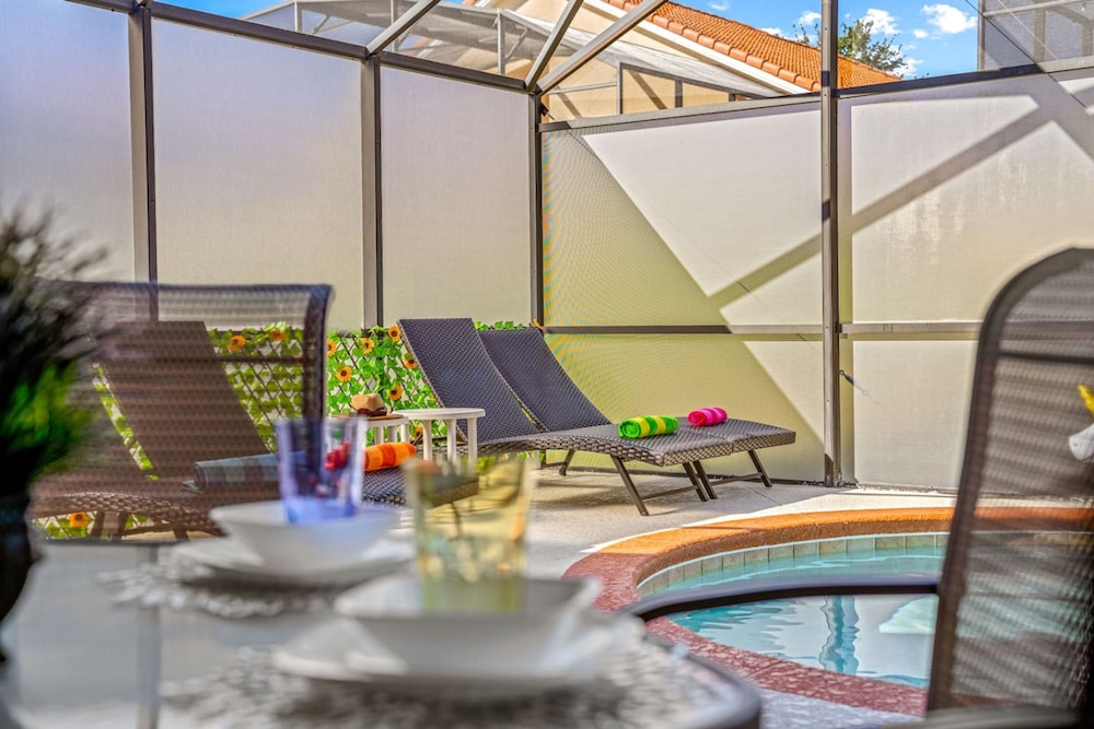 4Br Funoasis Pool BBQ Solana