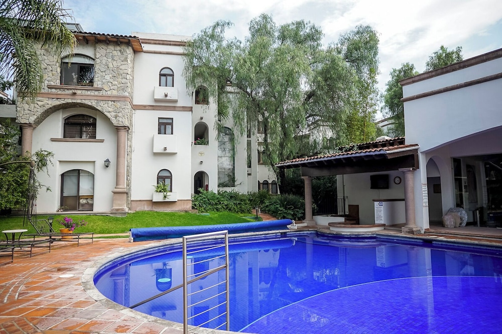 Prime Location w Amenities in San Miguel