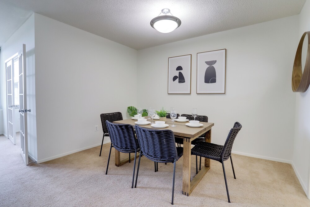 Airport Proximity- Apt in Crystal City
