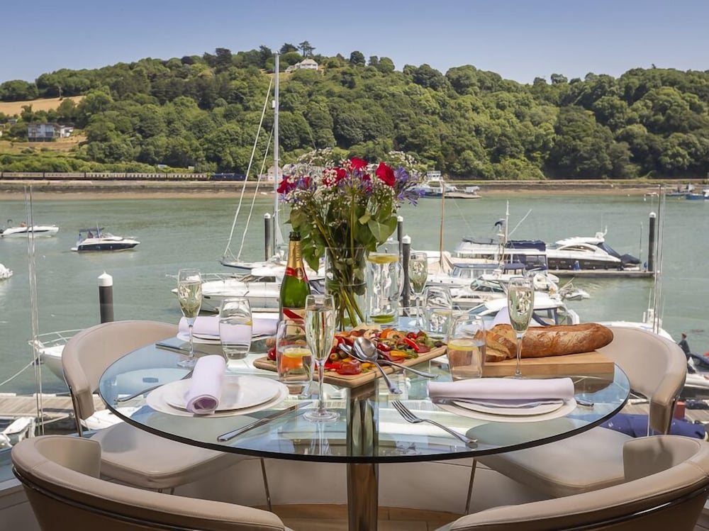 21 Dart Marina view 2