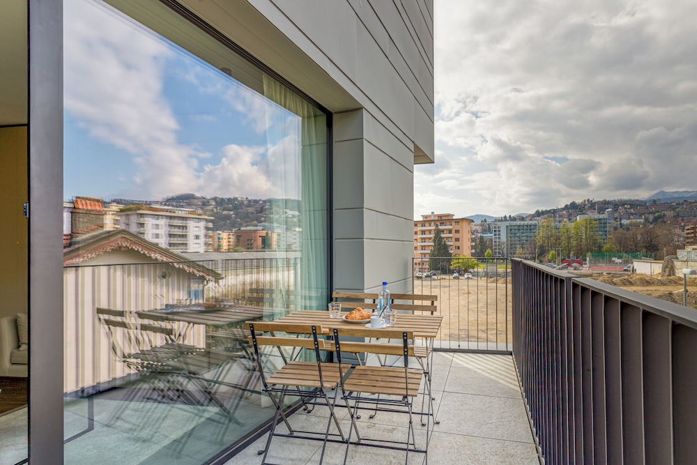 Icon H 207 Suite Micro-living view 4