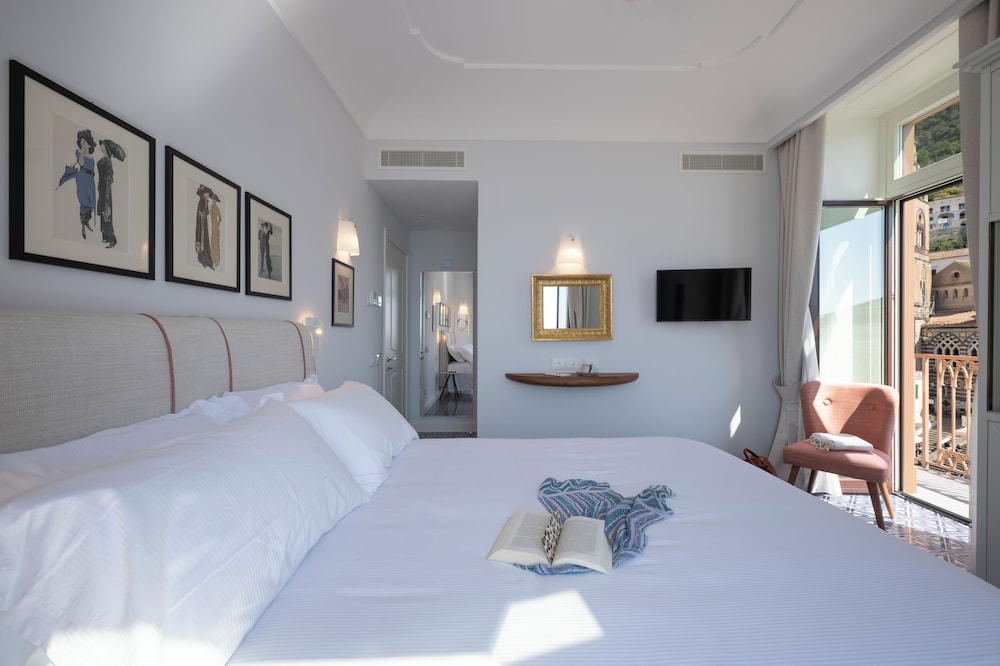 ABBRACCIO Amalfi Boutique Retreat