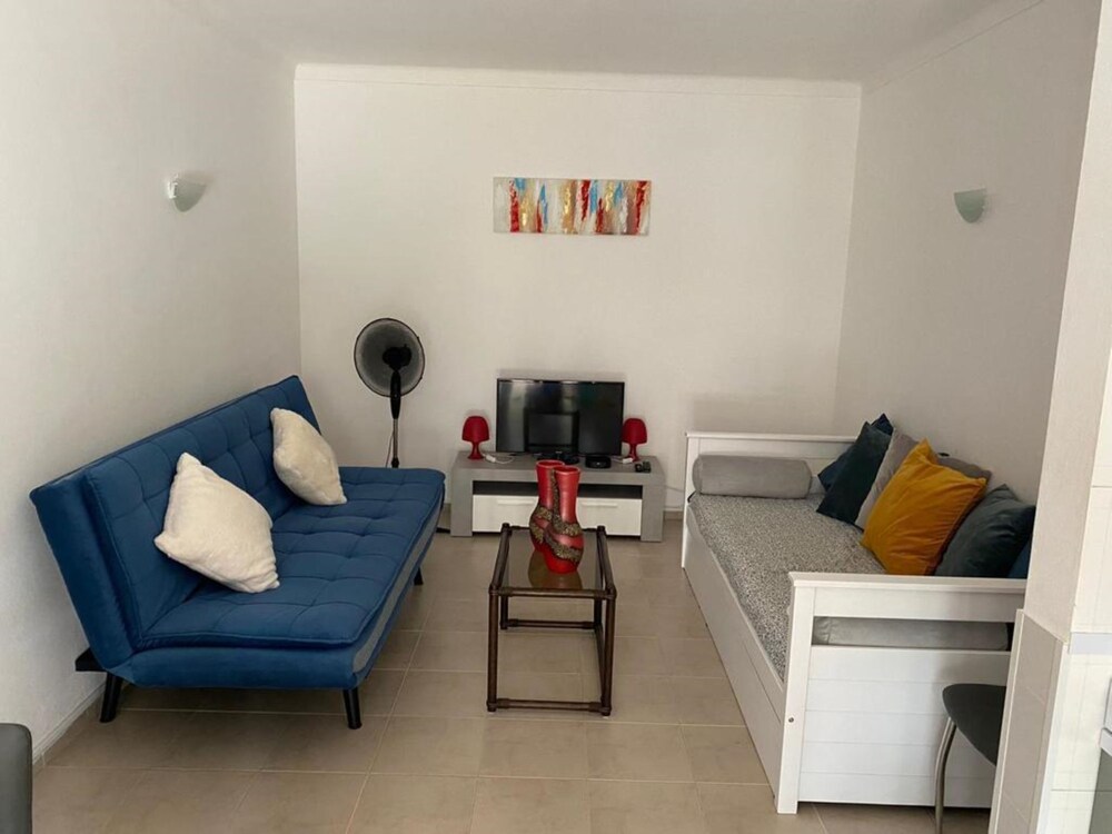 Nice Terrace and Pool Alvor Flat