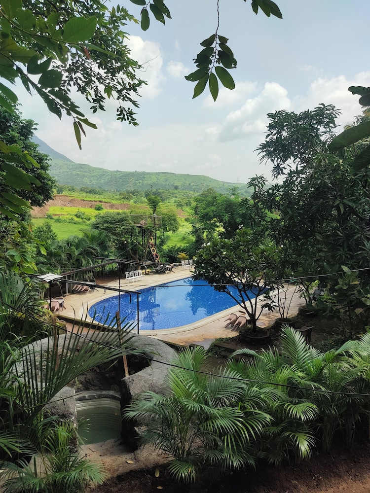 Green View Resort
