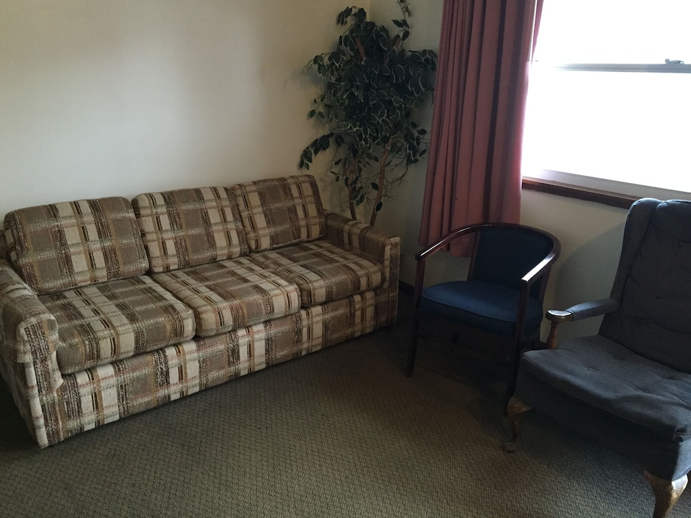 Double A Motel