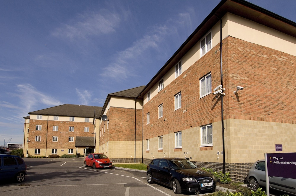 Premier Inn Slough 4