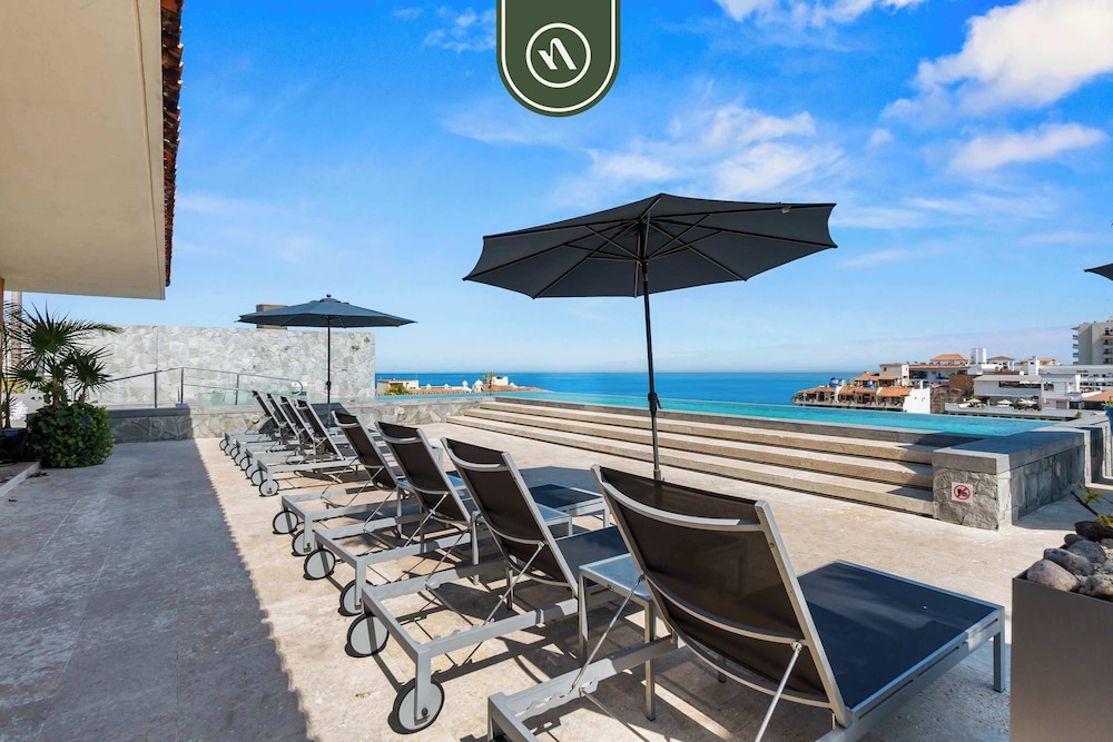 Elegant Studio in Romantic Zone - Rooftop Pool