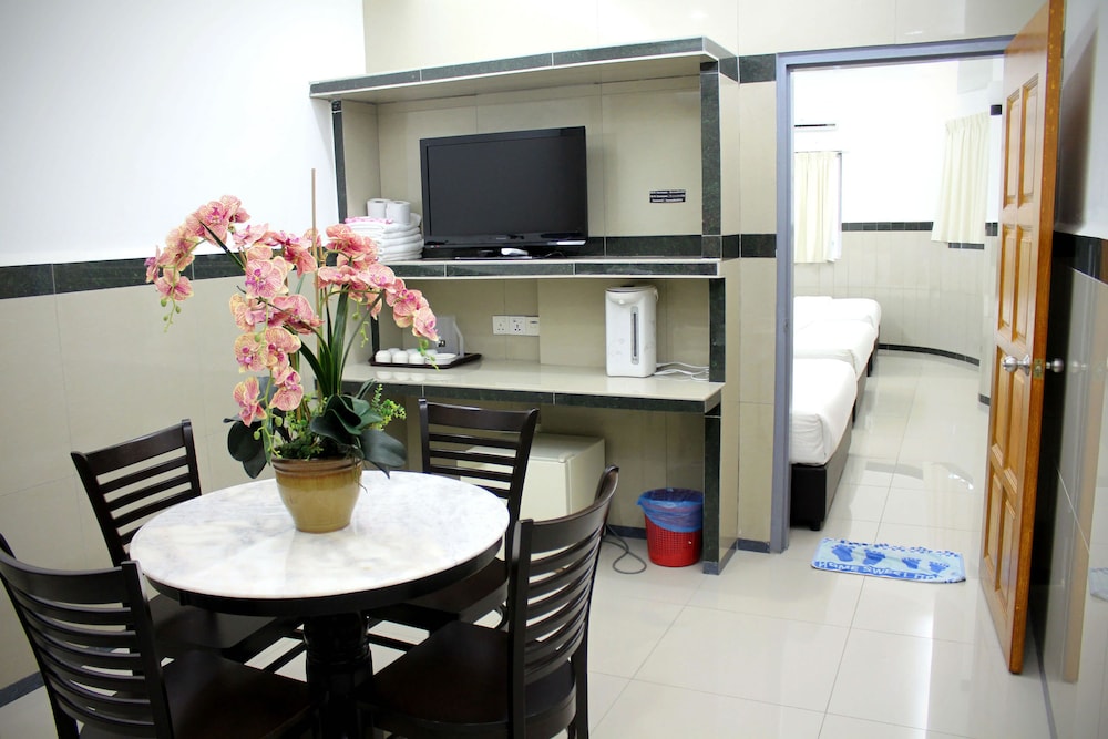 Burmahtel - Hotel
