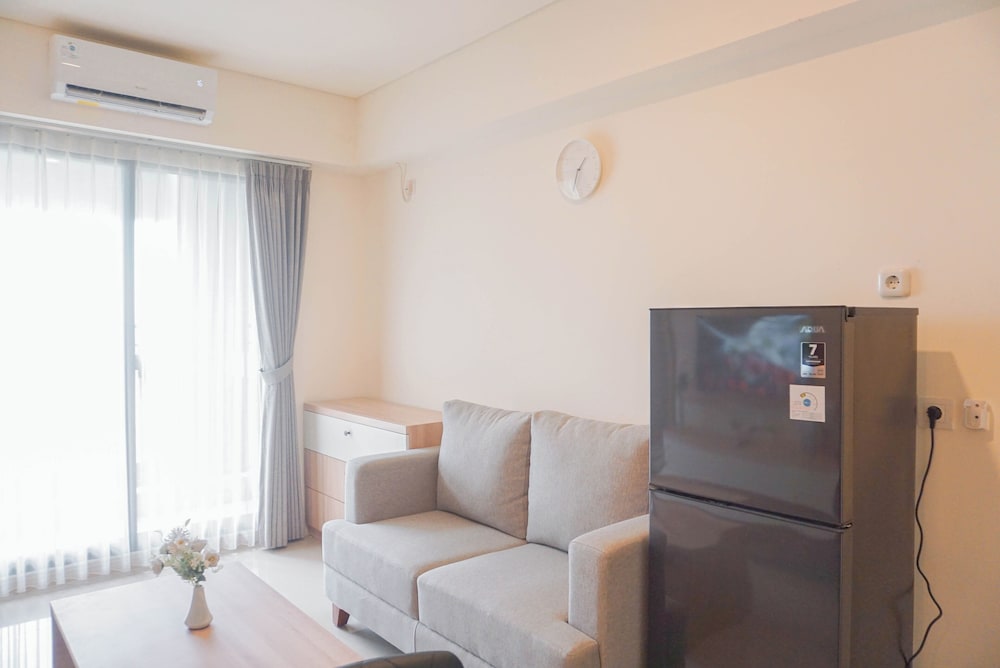 Modern 3Br Apartment At Meikarta