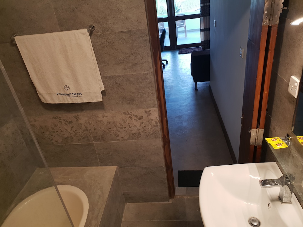 Photo 34