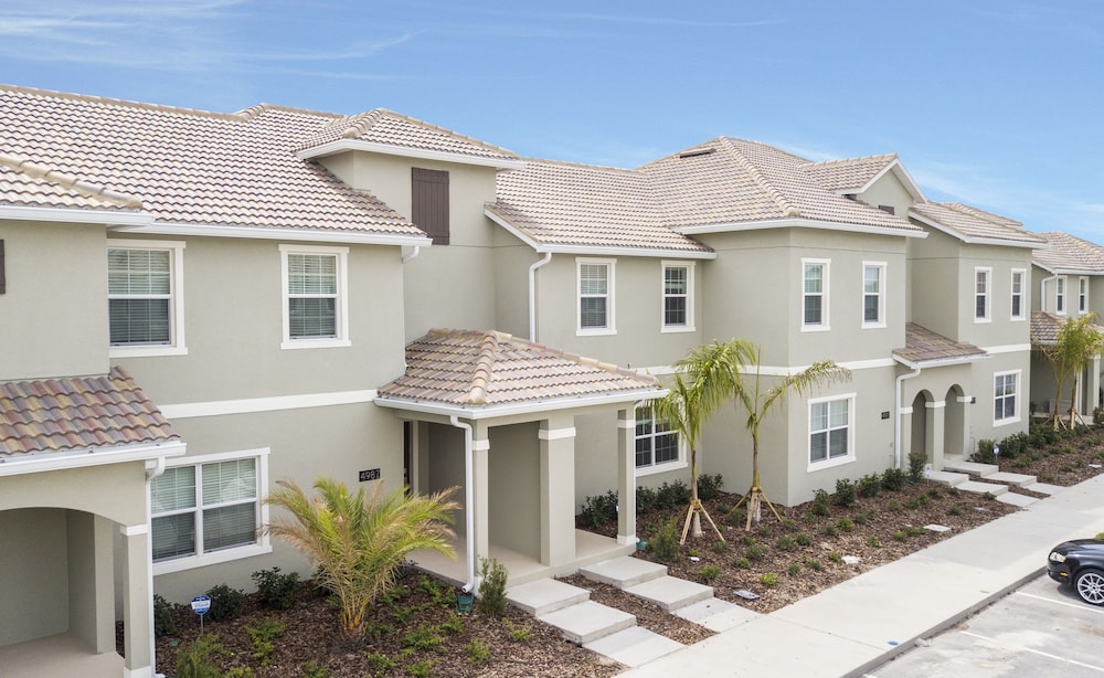 Disinfected! Wonderful Family Getaway 4Bd with Pool Close To Disney 4987 - Image 1