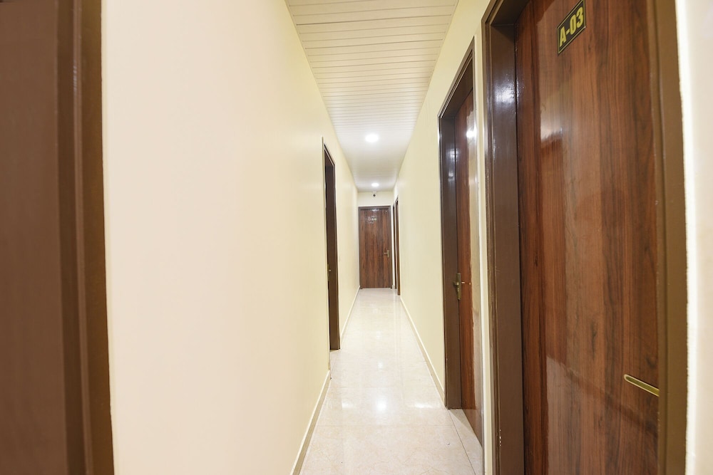 Fabhotel White House Tilak Nagar