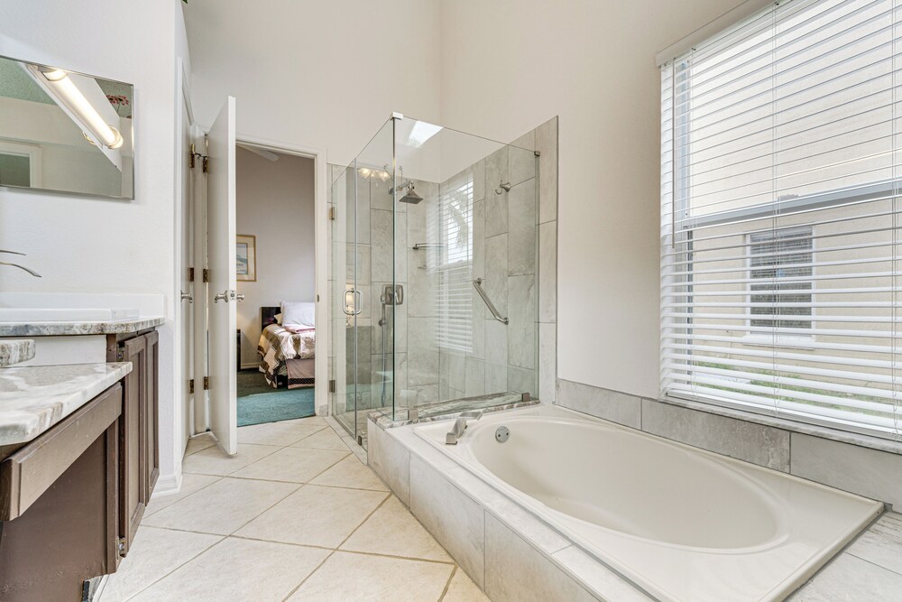 12 Mi to Disney: Secluded Family Home w/ Pool