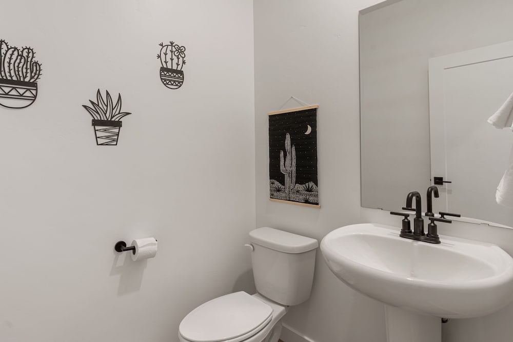 Long Drive 4 Bedroom Townhouse