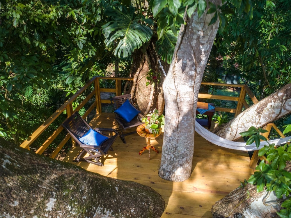 Sweet Songs Jungle Lodge, a Muy’Ono Resort