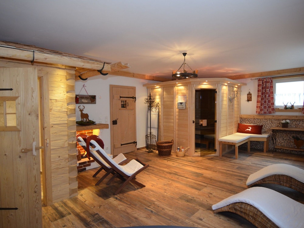 Alluring Holiday Home in Ubersee With Whirlpool