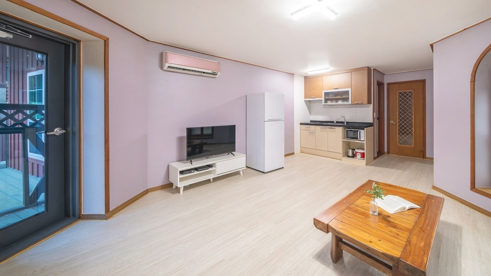 Ganghwado Maniggolstay Group Pension