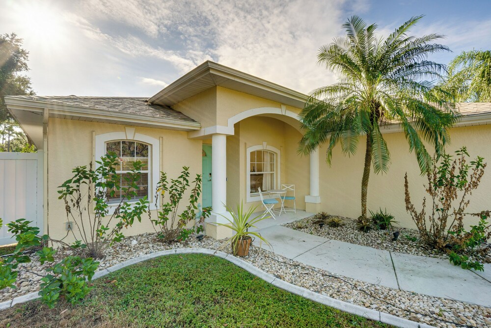 Family Haven w/ Pool! 8 Mi to Warm Mineral Springs
