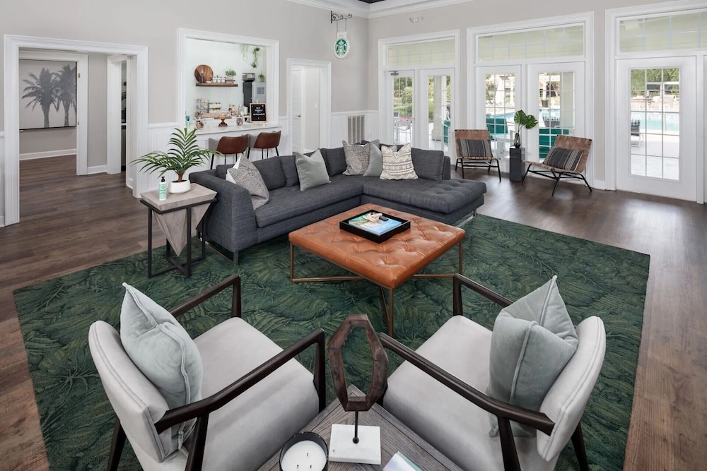 Landing Summerville Apartments