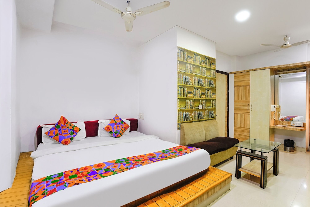 Fabhotel Panchratna