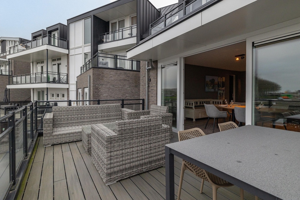 Apartment in Zeeland by Oosterschelde Beach