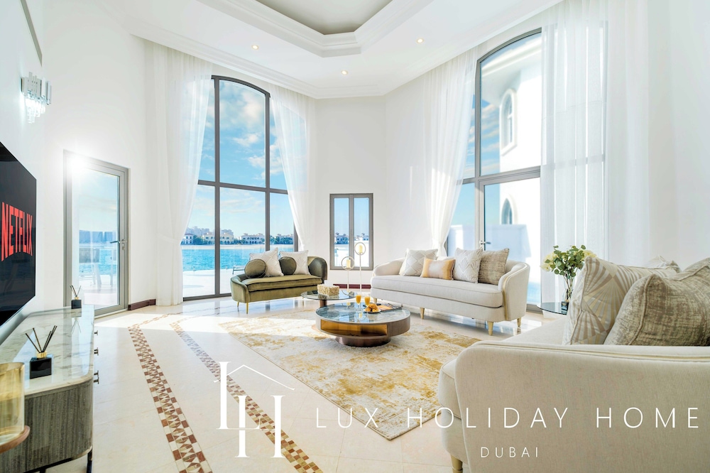 LUX The Ultimate Island Palm Villa