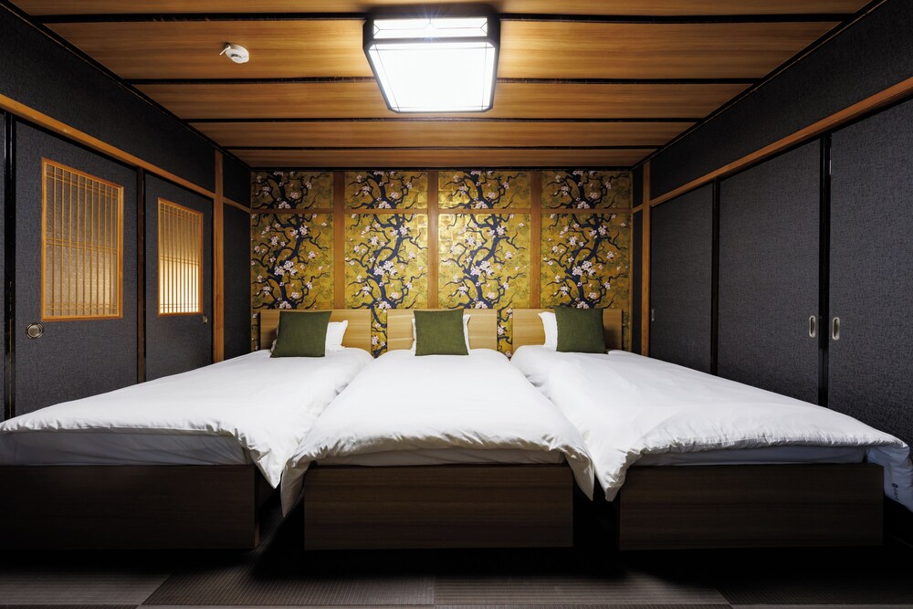 R-Guest Residence Tsurumibashi