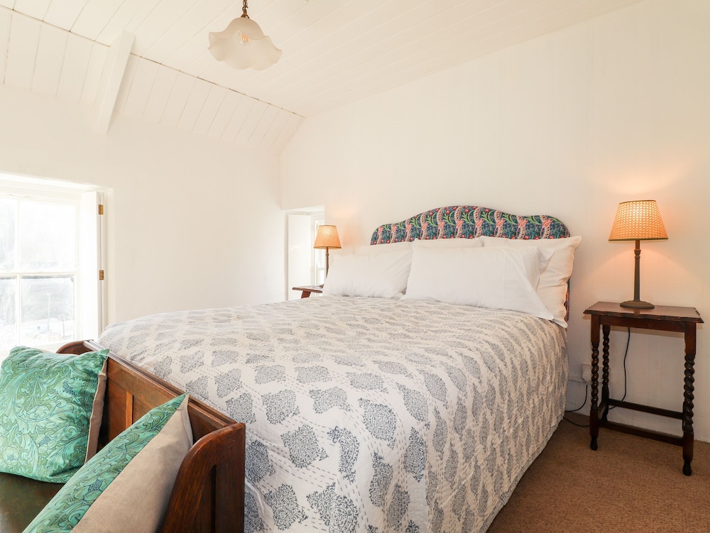 Dolwylan Cottage