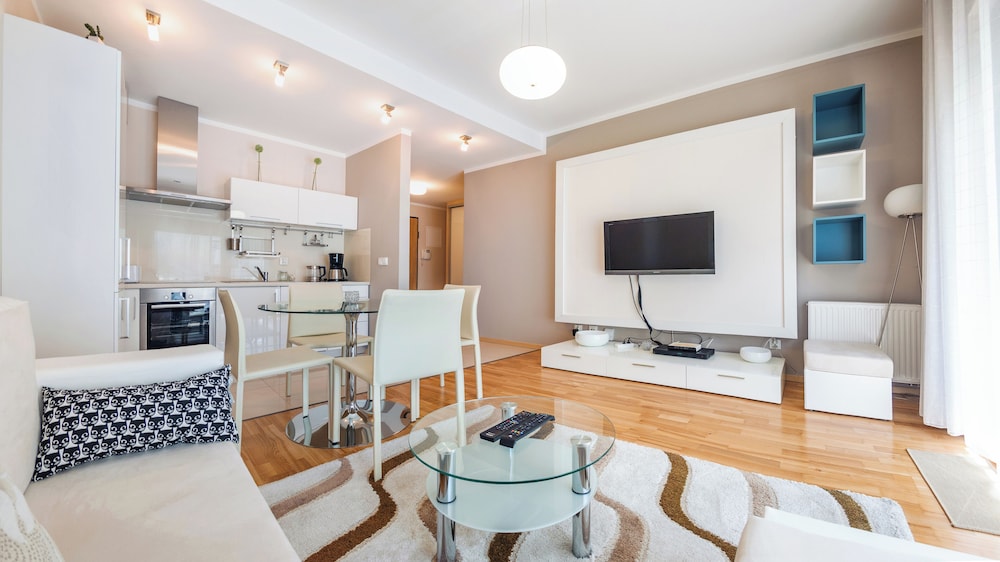 Dom & House - Apartments Sopocka Rezydencja