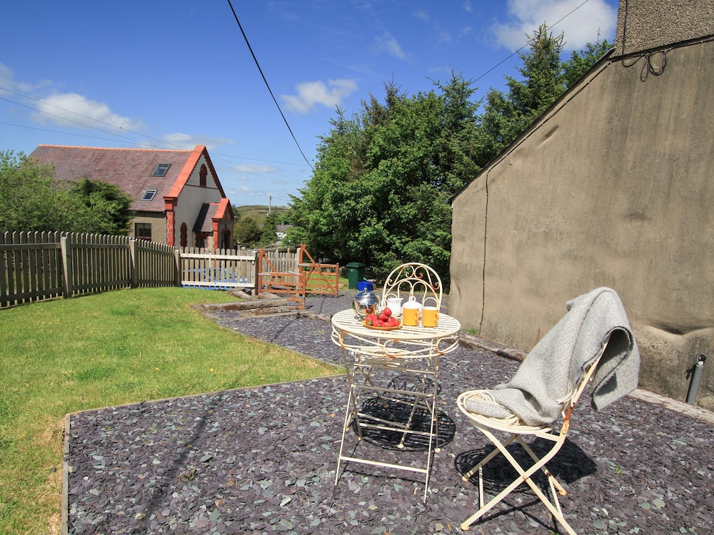 Y Garreg Fawr