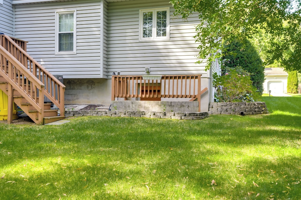 Cozy Apt in DC Suburbs: 4 Mi to Main St Laurel