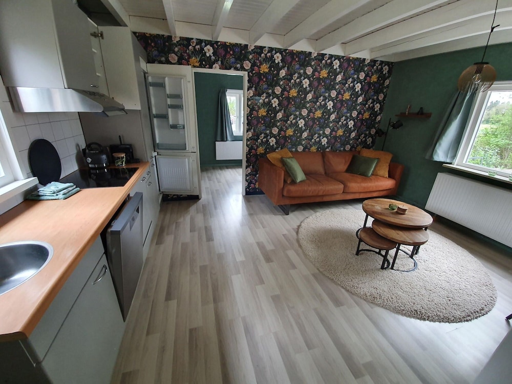 Holiday Home in Schoonloo With Balcony/terrace