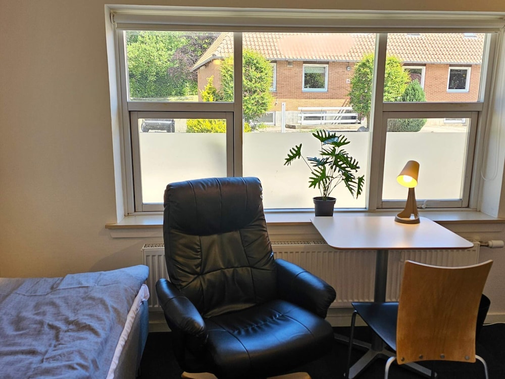 Cozy Danish Room for Solo Stays