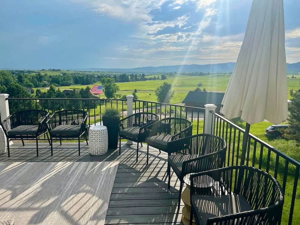 Black Hills Getaway With Hot Tub Game Room for 18
