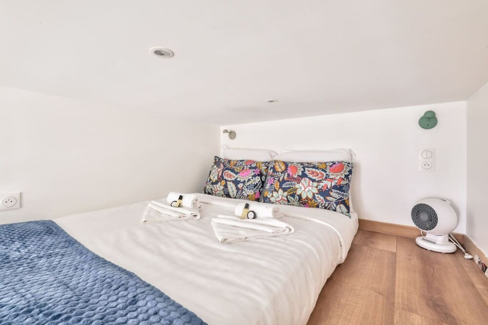 Lavie Maison Parisian Studio