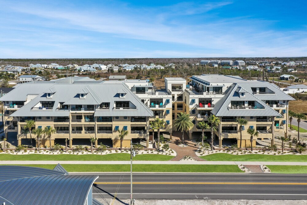 Club at Mexico Beach 2E view 4