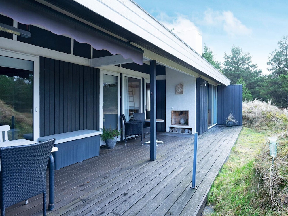 6 Person Holiday Home in Blokhus view 4