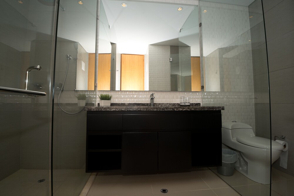 H2 Residences By Nomad Guru
