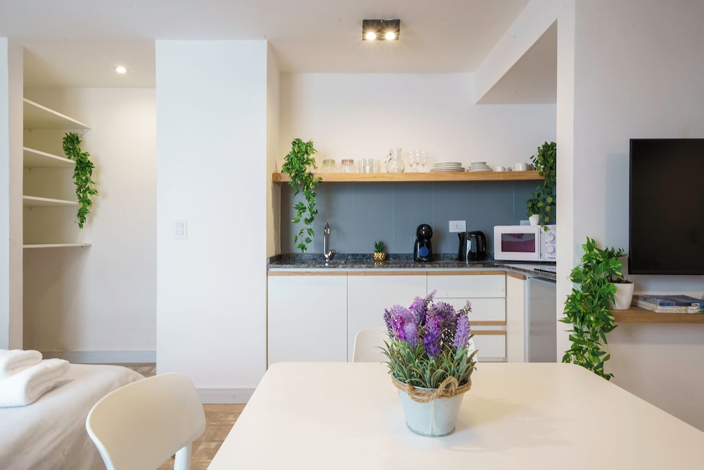 MOT Chic Haus