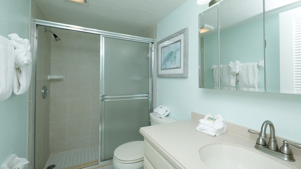 Anchorage Resort 2nd Floor 2 Bedroom Condo Facing IntraCoastal Waters 2 Condo