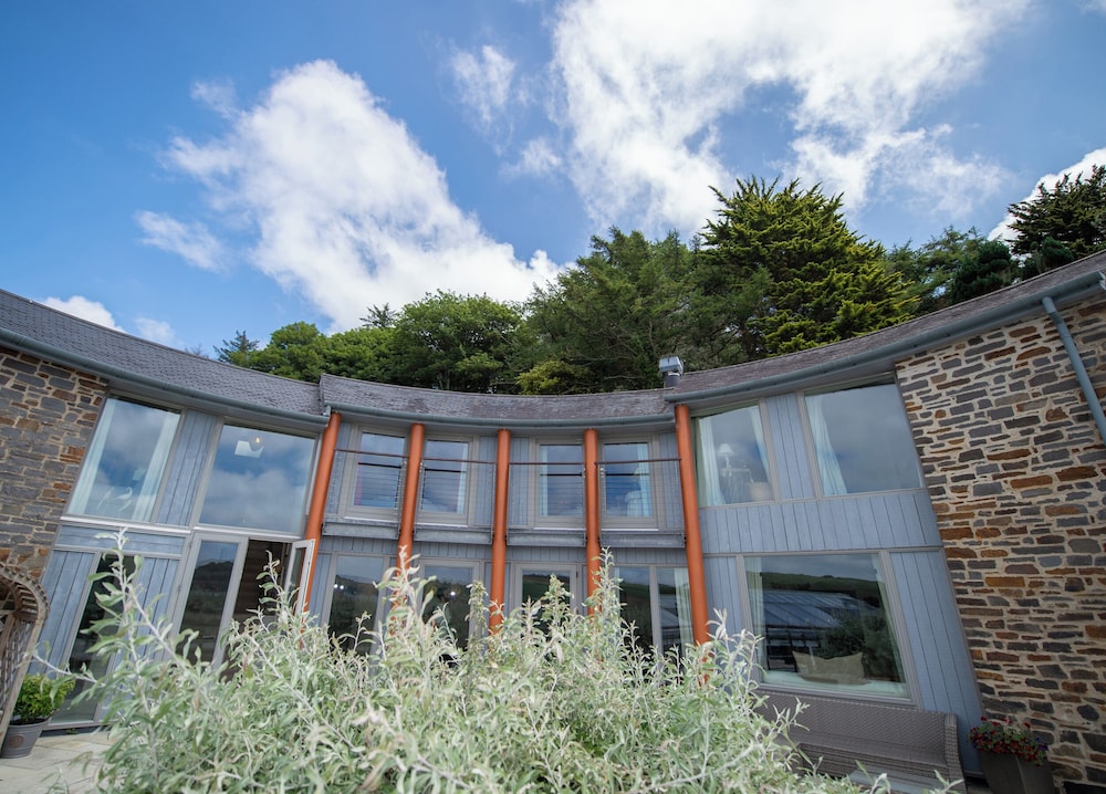 Curlew House