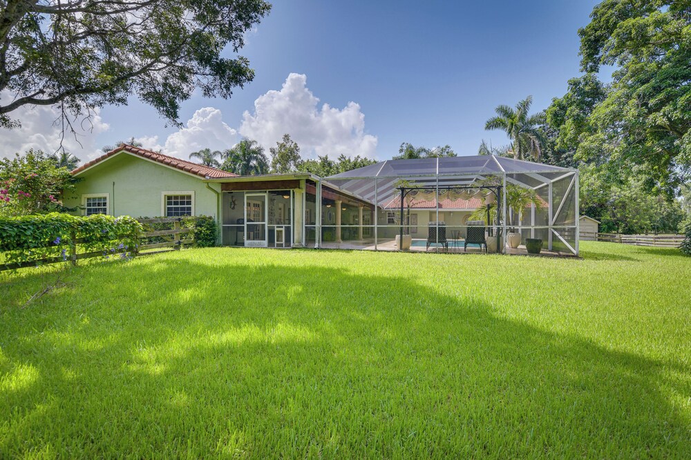 16 Mi to Fort Lauderdale: Florida Escape w/ Pool!