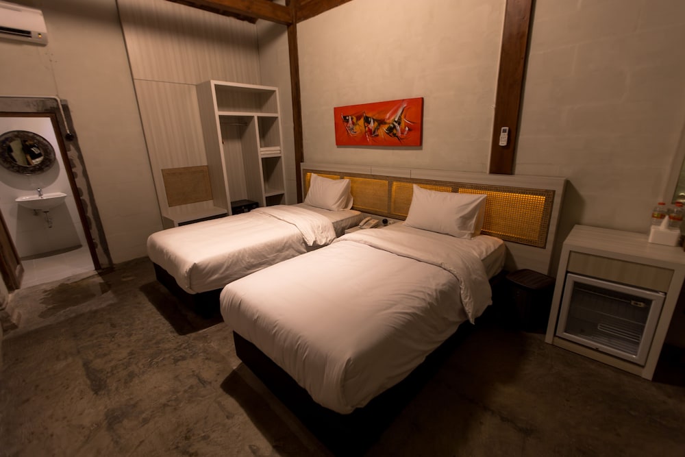Kampung Lawasan Heritage Cottage view 4